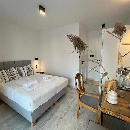 Pod Roza Bed & Breakfast Łeba Eksteriør bilde