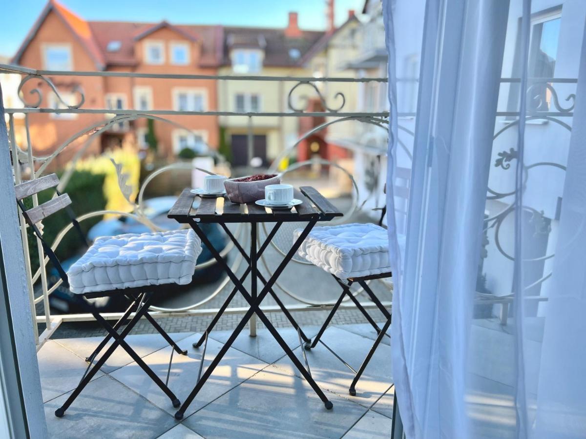 Pod Roza Bed & Breakfast Łeba Eksteriør bilde