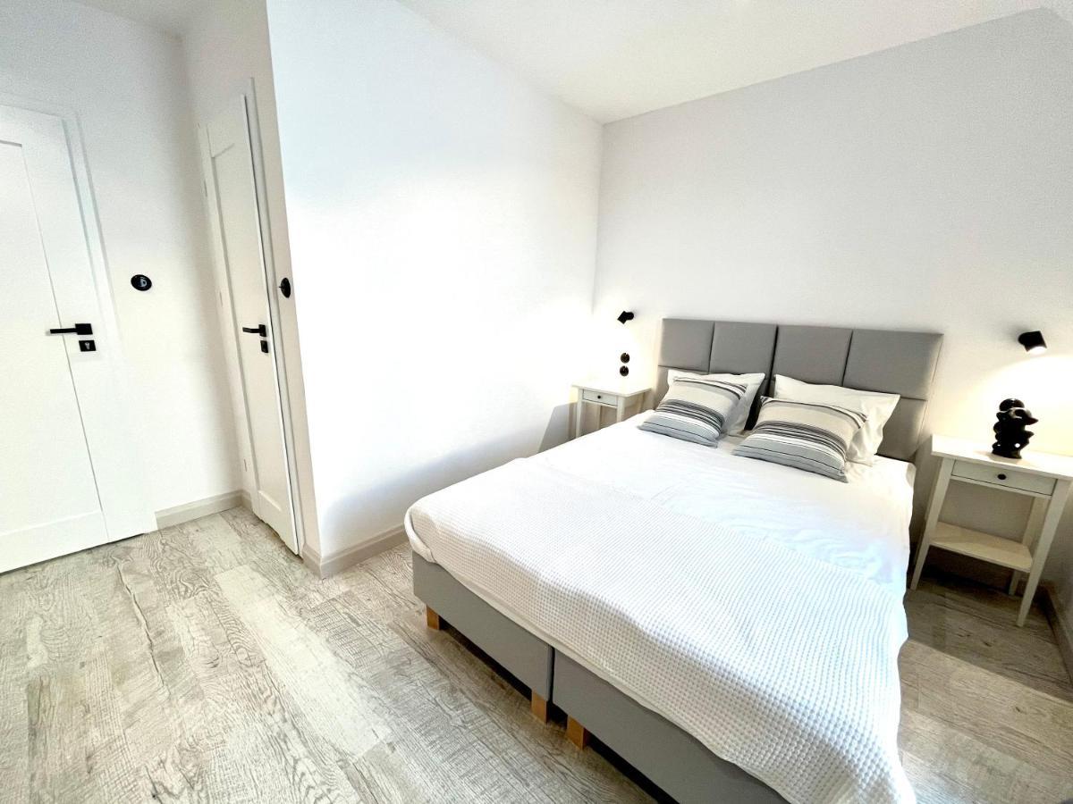 Pod Roza Bed & Breakfast Łeba Eksteriør bilde