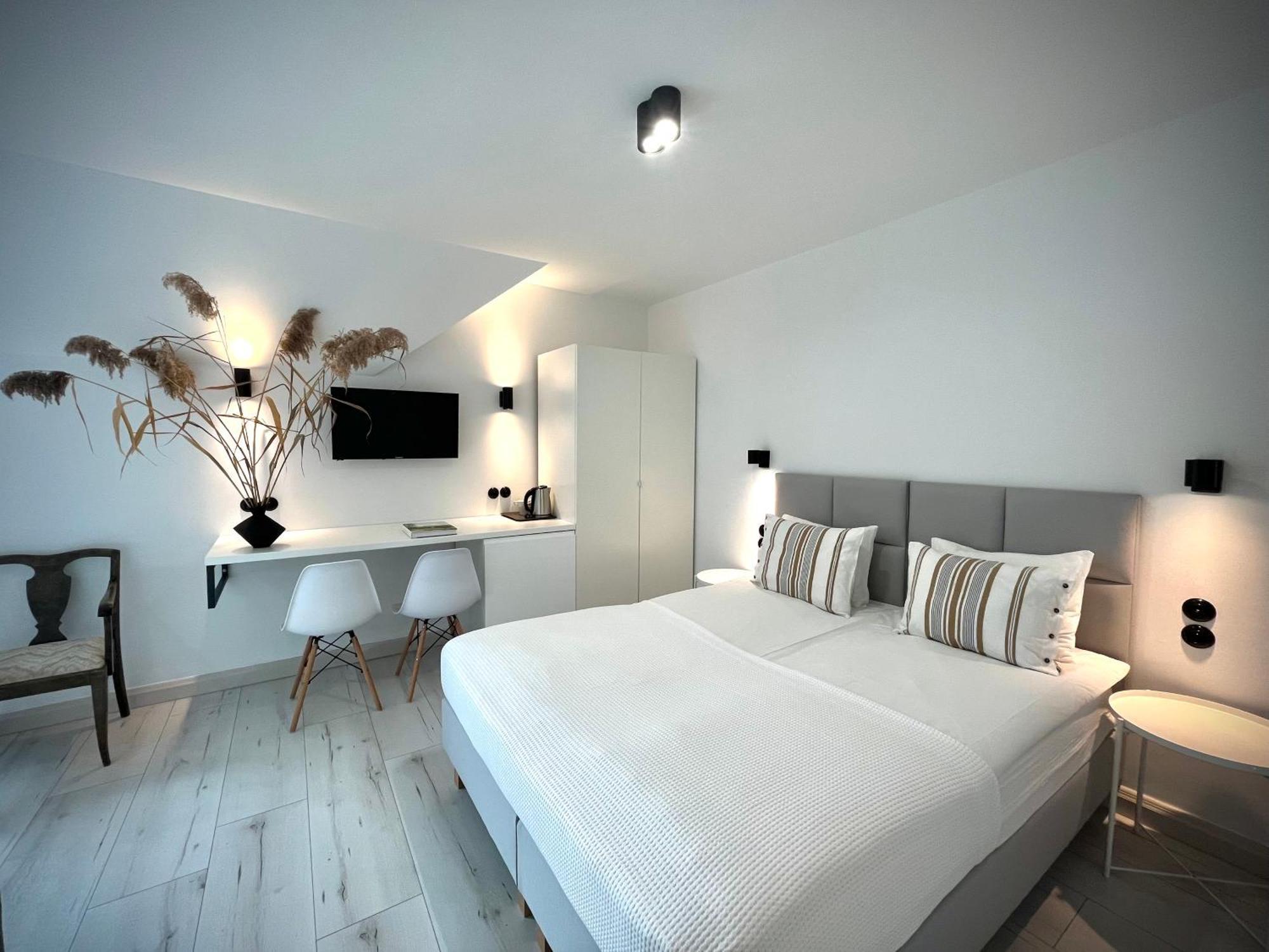 Pod Roza Bed & Breakfast Łeba Eksteriør bilde